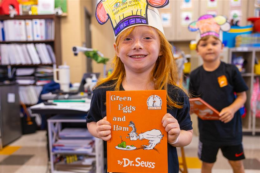 Fairview Elementary students make green eggs and ham